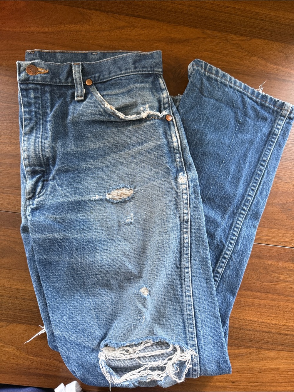 Wrangler Women’s Straight Leg Ripped Denim Jeans - Medium Blue